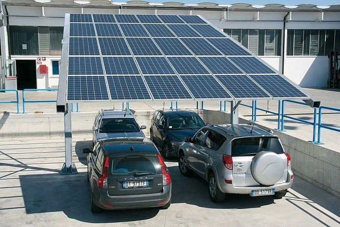 fotovoltaico parcheggio